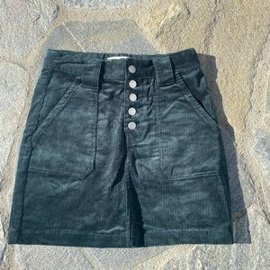 New with Tags UnVeil woman’s small Corduroy dark green mini skirt
